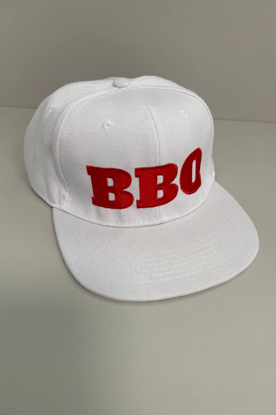 Бейсболка-реперка с вышивкой BBQ